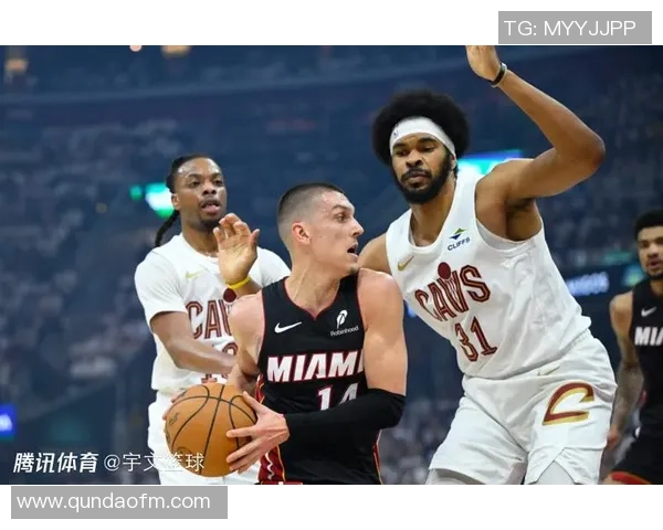 24火箭与骑士精彩对决全场比赛录像回顾与分析