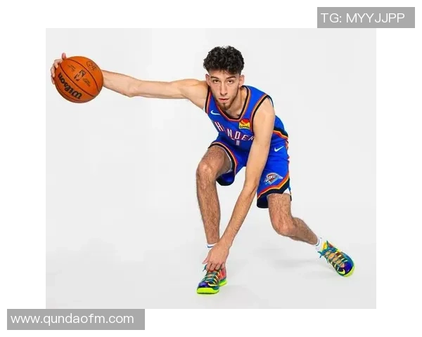 切特霍姆格伦的篮球之路：从新秀到未来巨星的成长历程